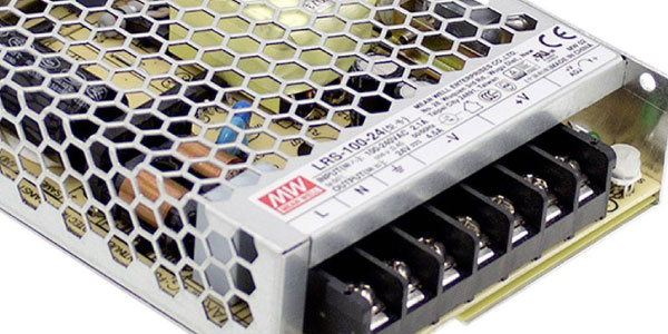 students doing a science experiment